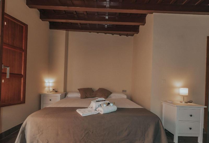Hostel Mii Mercader De Sedas image