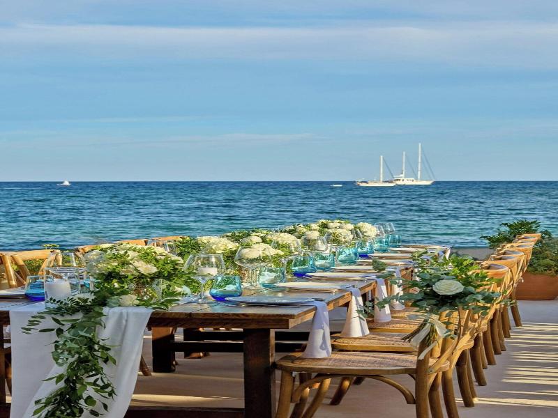 W Ibiza image