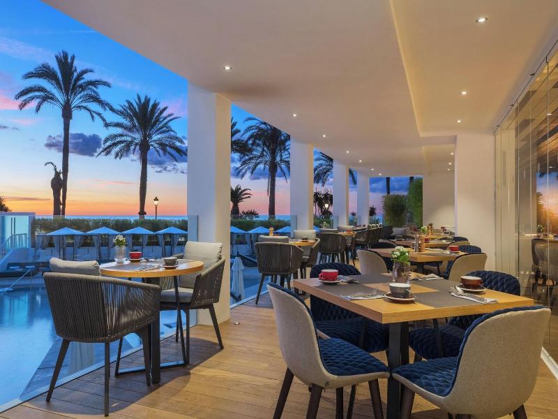 W Ibiza image