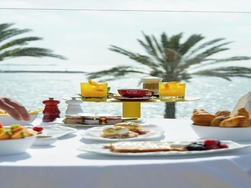 W Ibiza image