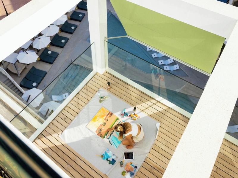 W Ibiza image
