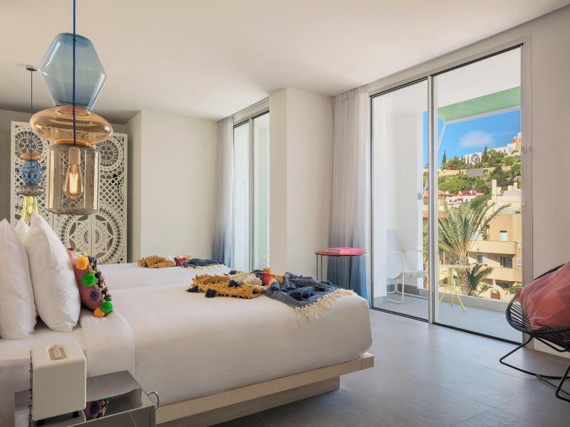 W Ibiza image