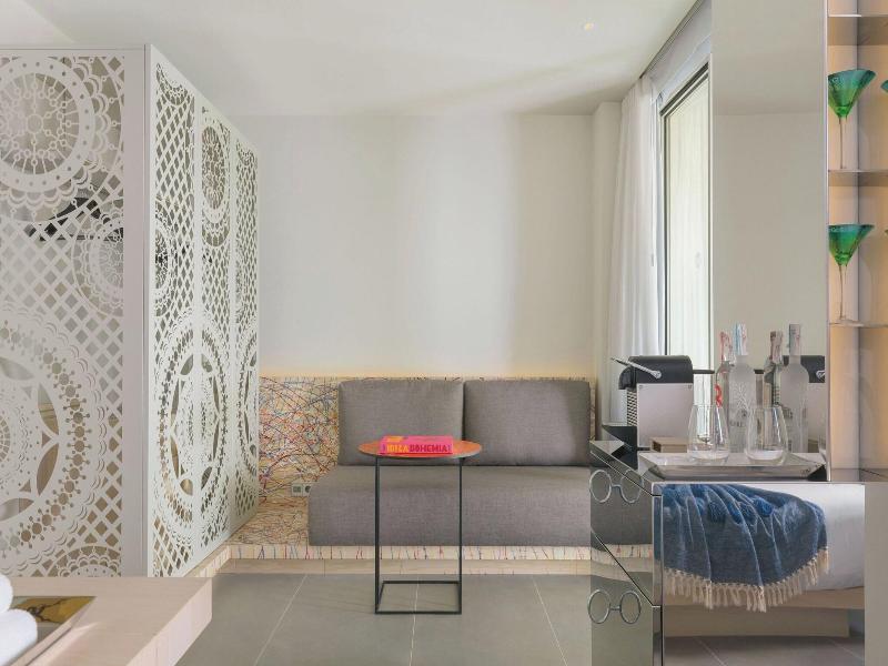 W Ibiza image