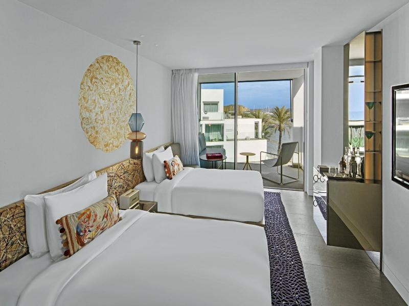 W Ibiza image