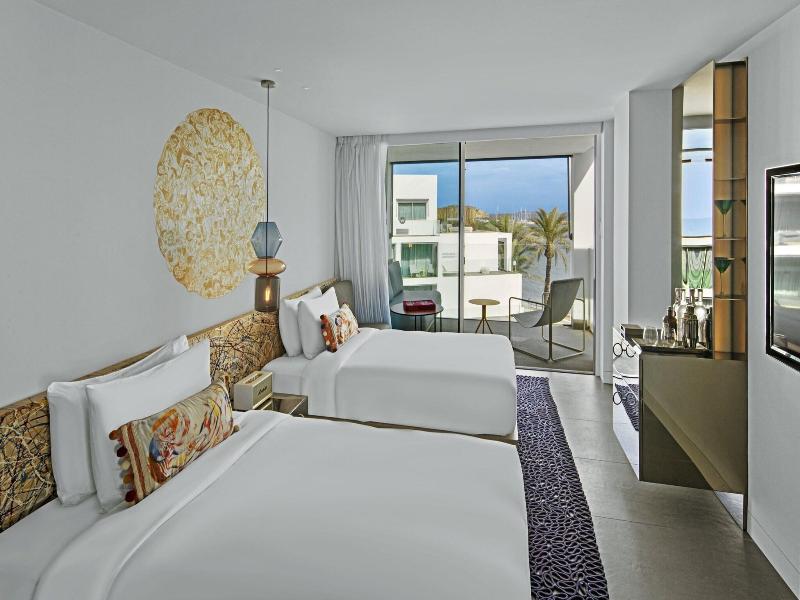 W Ibiza image