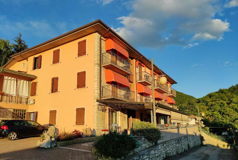 Hotel San Remo image