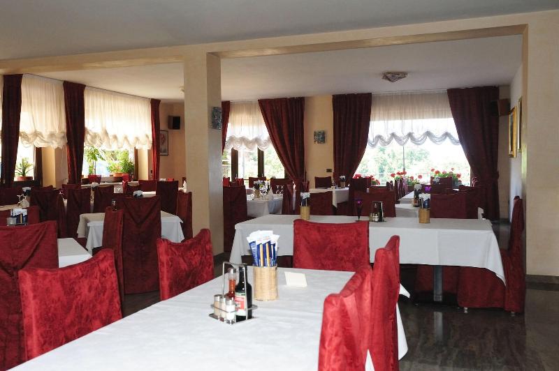 Hotel San Remo image
