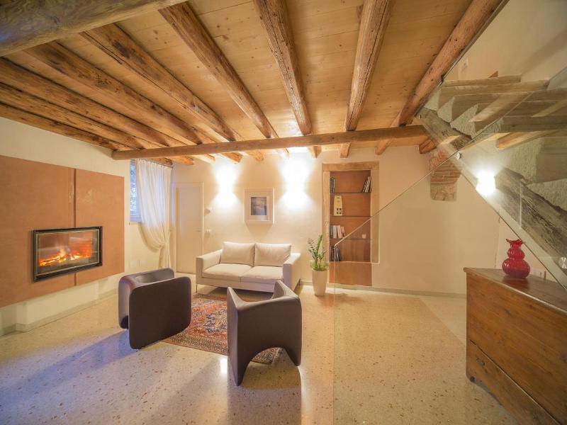 Antica Corte image