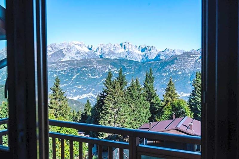Hotel Montana image