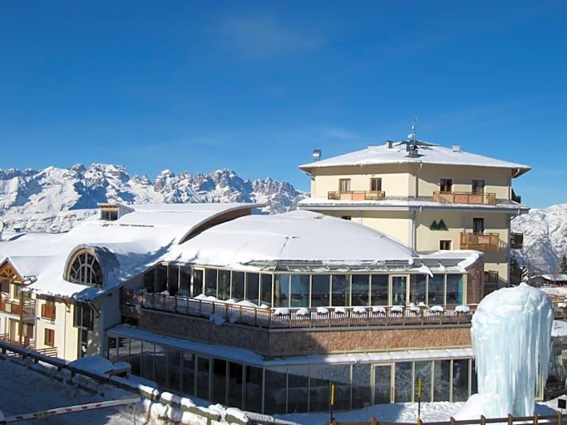 Hotel Montana image