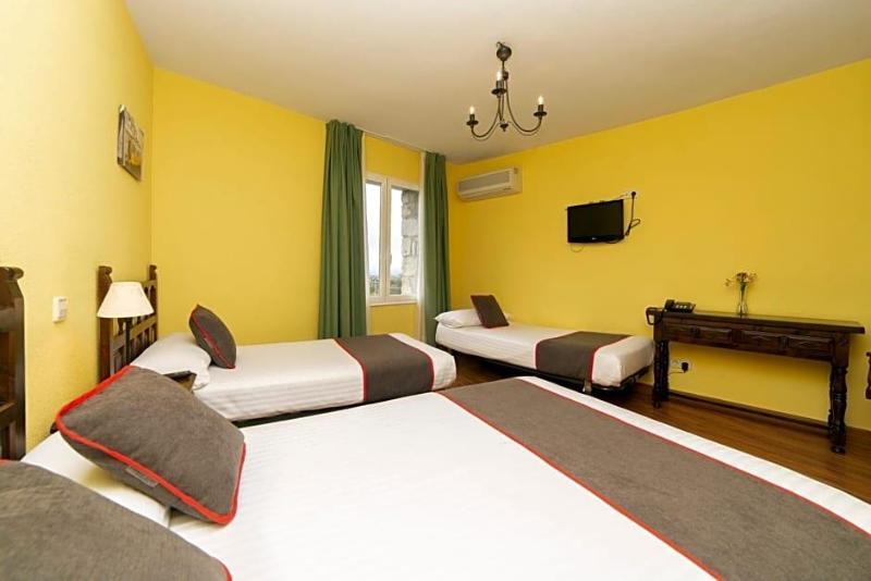 Hotel Mavi image
