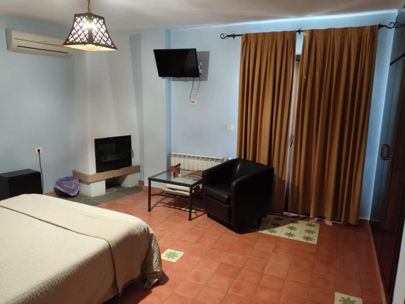 La Posada De Las Ciguenas image
