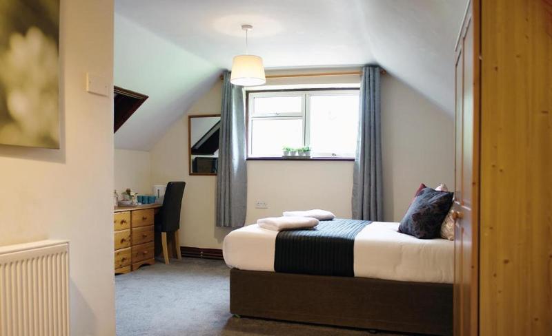 Little Foxes Hotel image