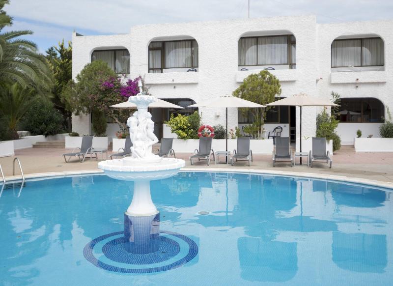 Hotel Aptos Barbarroja - Formentera Break