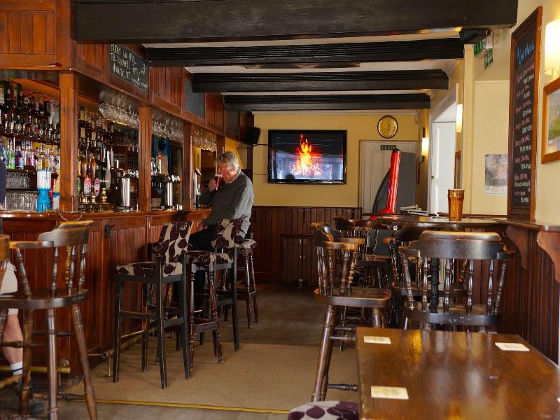 Eyre Court Hotel image