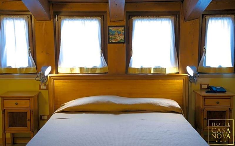 Hotel Casanova image