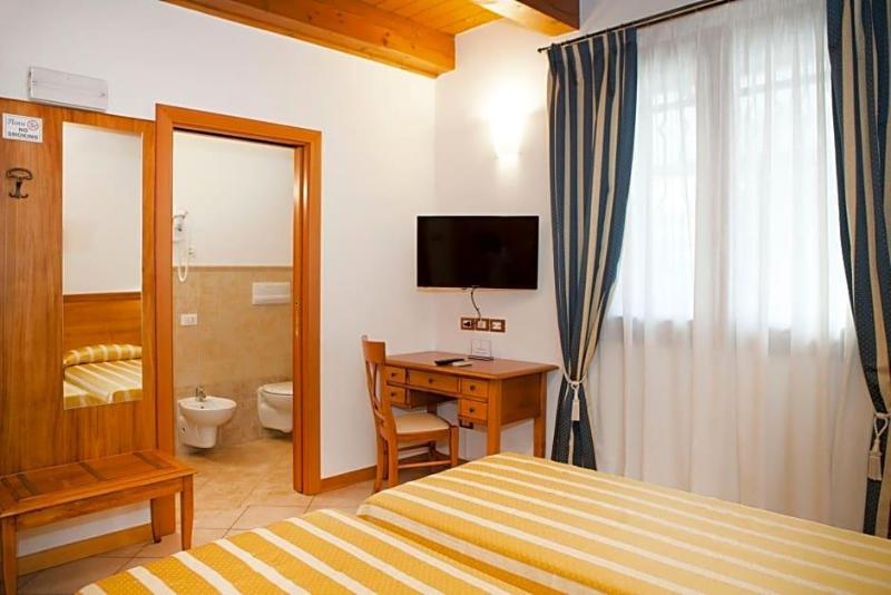 Hotel Casanova image