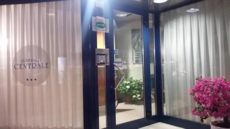 Hotel Centrale image