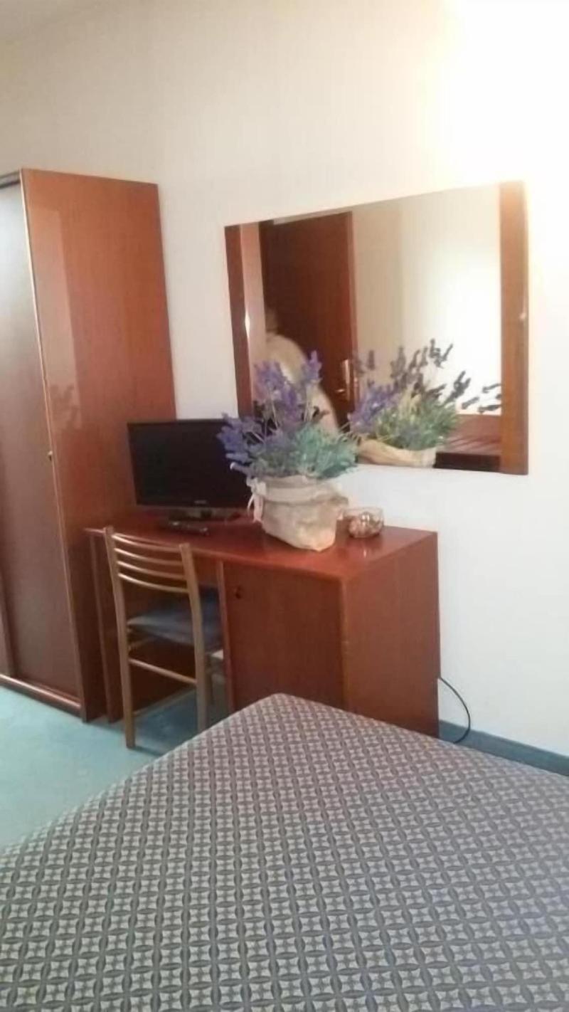 Hotel Centrale image