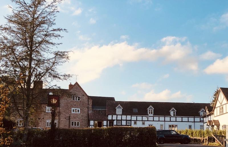 The Hopton Crown image