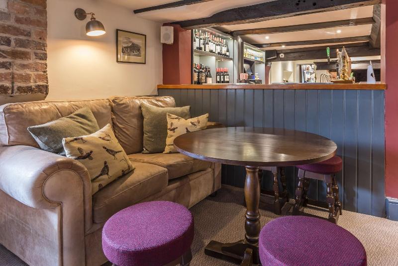 The Hopton Crown image