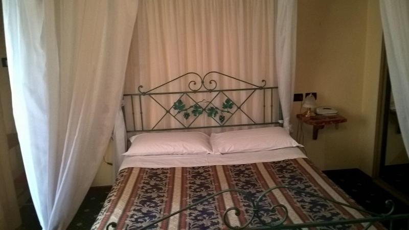 Hotel Parigi image