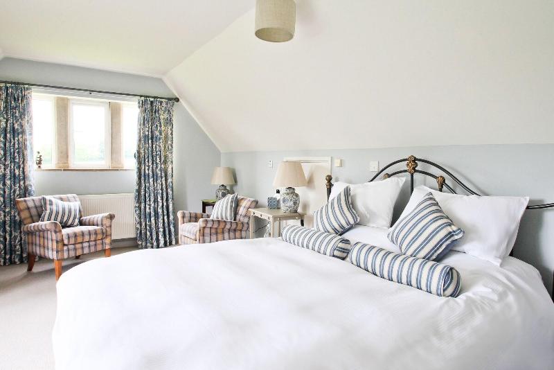 Oxbridge Farm image