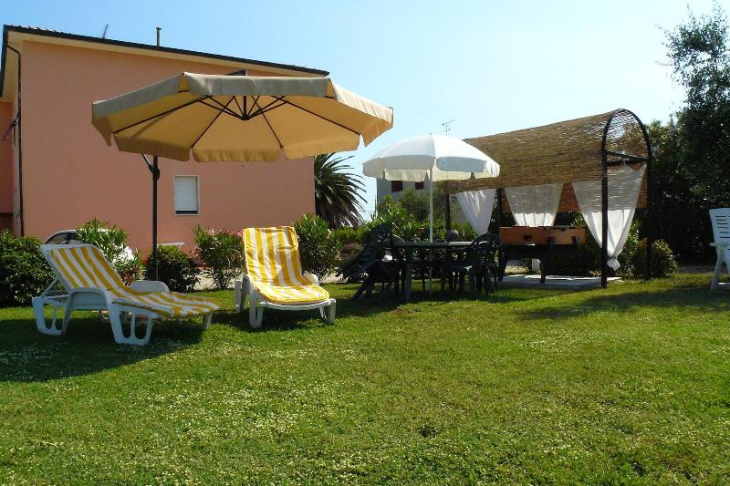 La Mimosa image