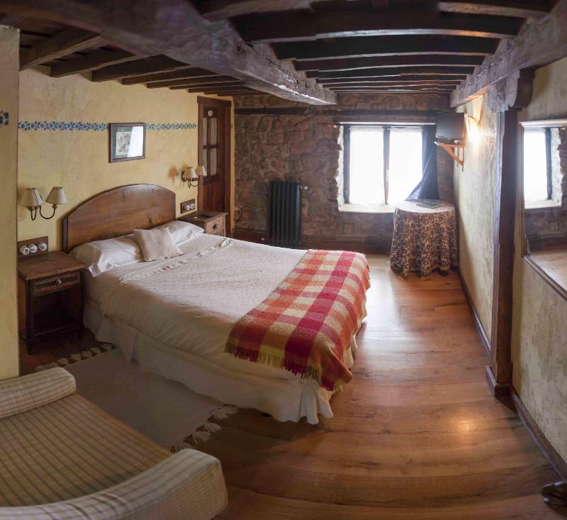 Posada La Trebede image
