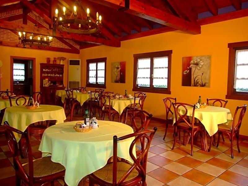 Posada Gema image