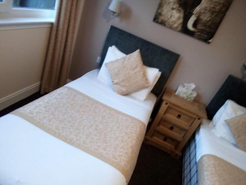 Waverley Inn image