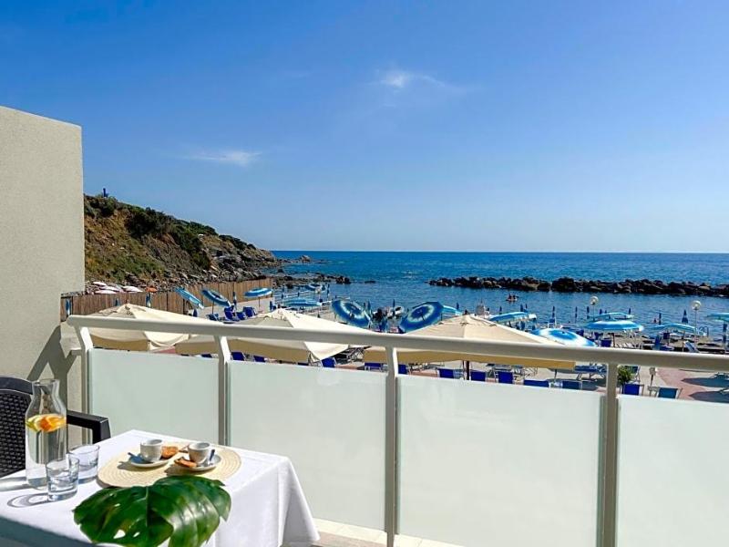 Hotel Rex image
