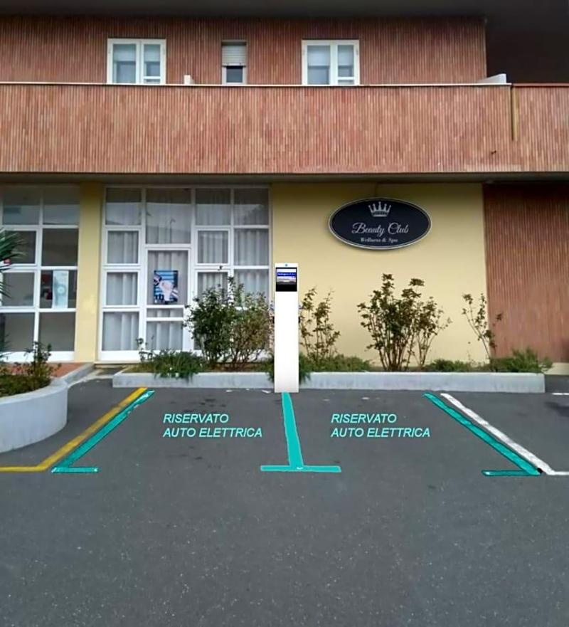 Hotel Rex — general view