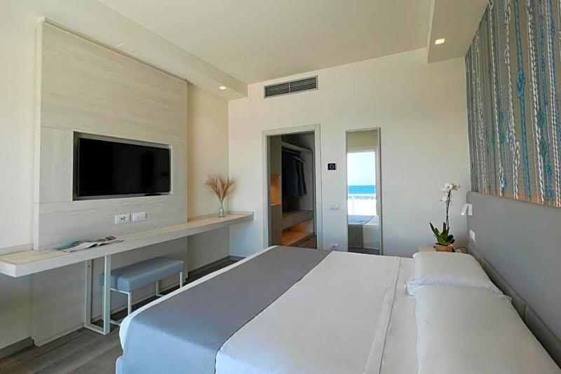 Hotel Rex image