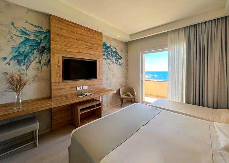 Hotel Rex image