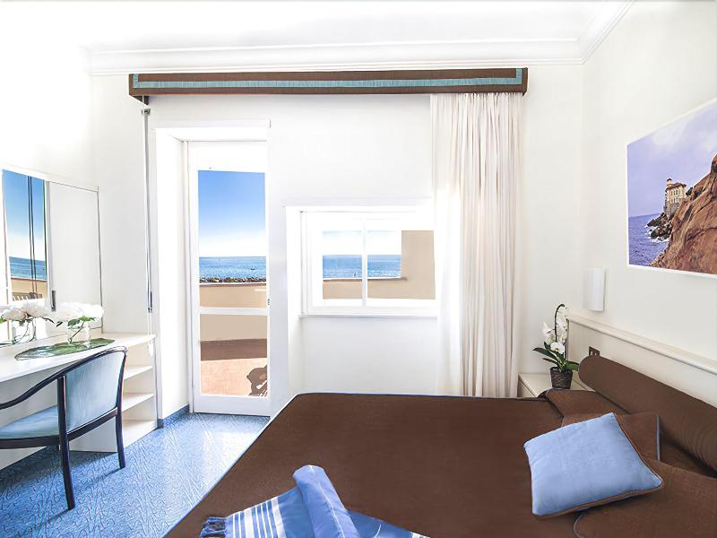 Hotel Rex image