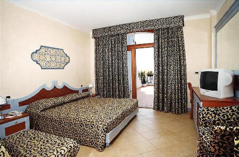 Hotel Residenza Del Golfo image
