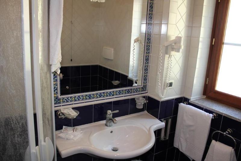 Hotel Residenza Del Golfo image