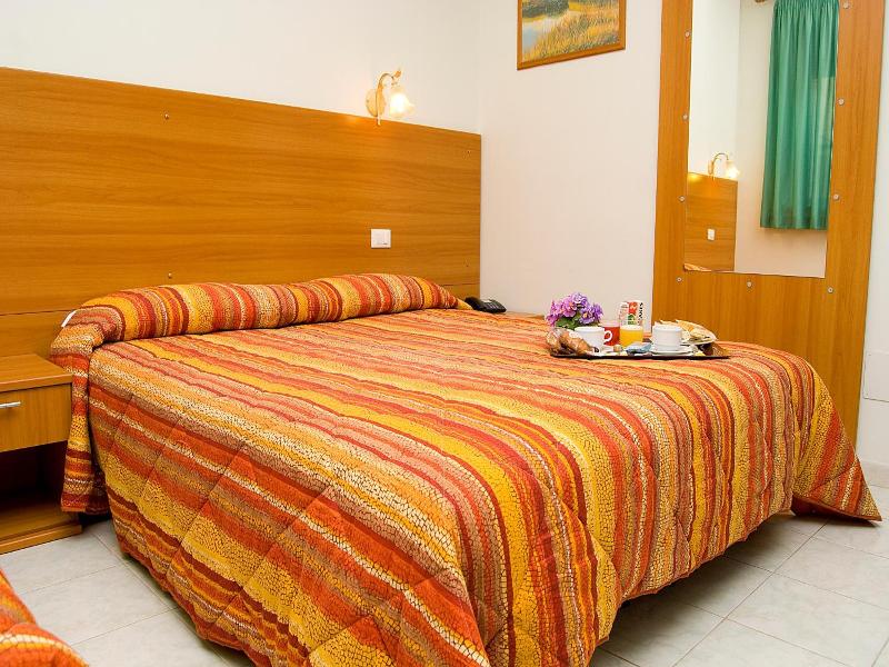 Hotel California image