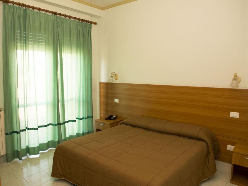 Hotel California image