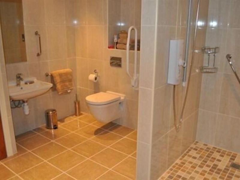 Grand Hastings image