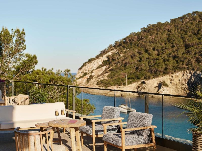 Playa Dorada At Cala Llonga Resort image
