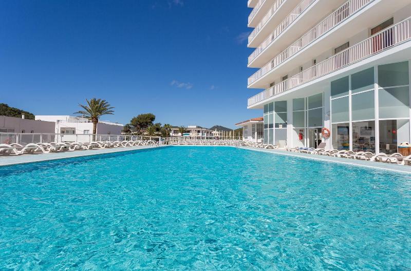 Playa Dorada At Cala Llonga Resort image