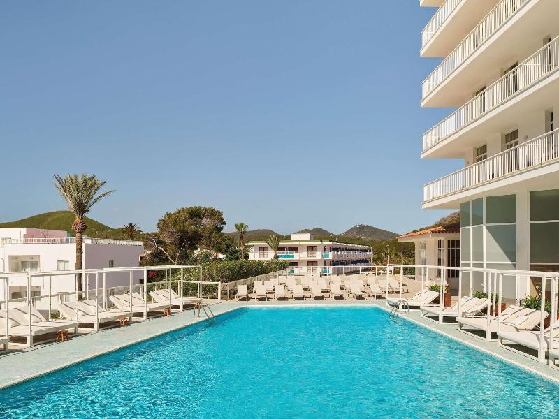 Playa Dorada At Cala Llonga Resort image