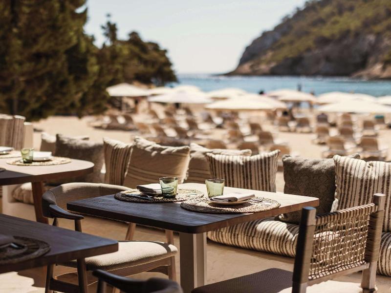 Playa Dorada At Cala Llonga Resort image