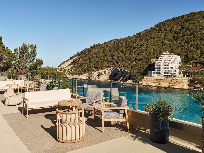 Playa Dorada At Cala Llonga Resort image