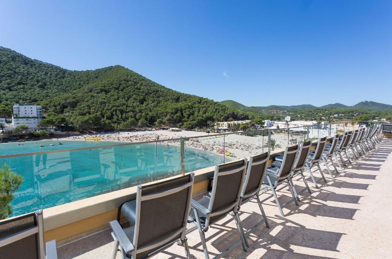Playa Dorada At Cala Llonga Resort image