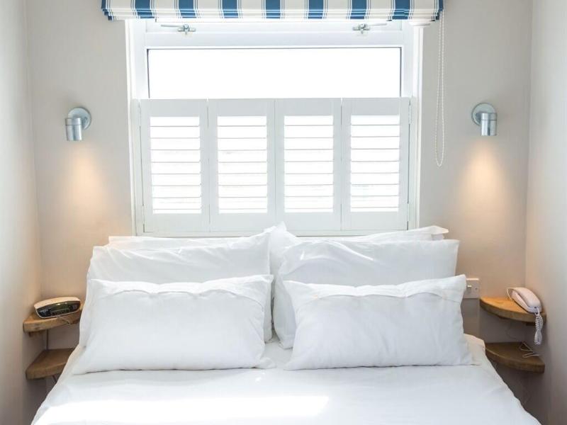 The Cliff House Hotel image
