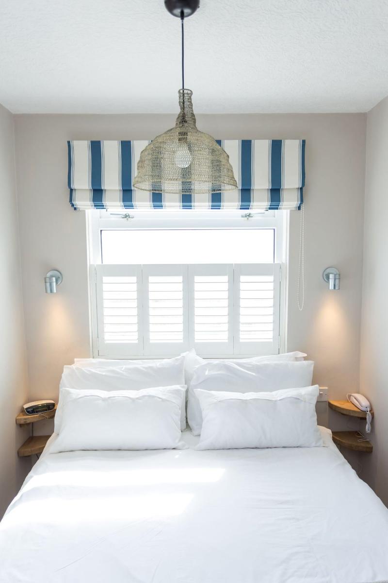 The Cliff House Hotel image