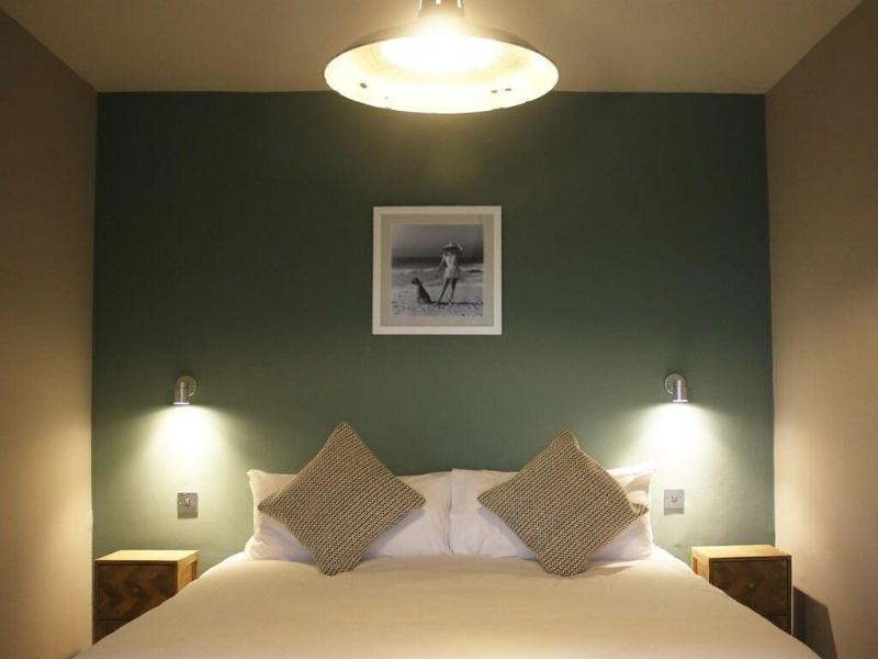 The Cliff House Hotel image
